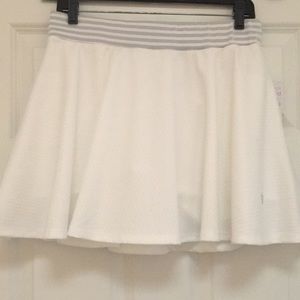 Venus EleVen Athletic/Tennis Skort, Size L NWT!